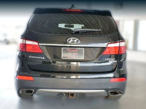 Used 2013 Hyundai Santa Fe Limited w/ Technology Pkg image 4