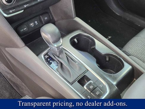 Used 2020 Hyundai Santa Fe SE AWD/4WD image 28