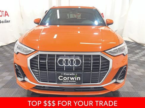 Used 2025 Audi Q3 2.0T Premium image 2