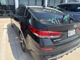 Used 2019 Kia Optima S image 5