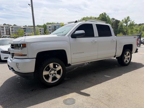 Used 2017 Chevrolet Silverado 1500 LT w/ All Star Edition image 4