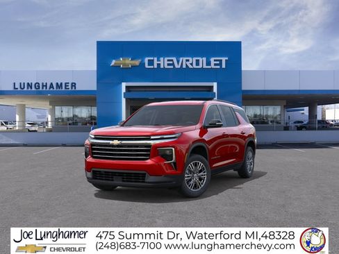 New 2026 Chevrolet Traverse LT w/ Driver Confidence Package AWD/4WD image 9