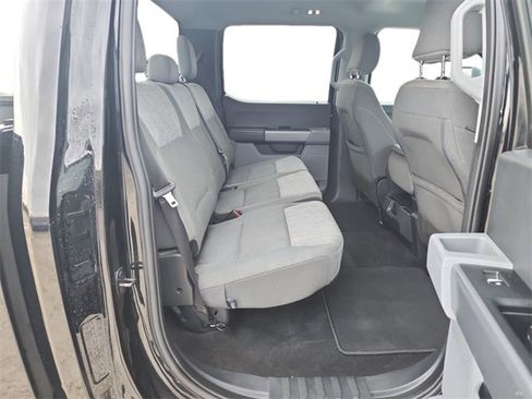 Used 2023 Ford F150 XLT w/ Trailer Tow Package image 10