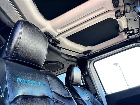 Used 2021 Jeep Wrangler Unlimited Rubicon 4xe w/ Steel Bumper Group image 23