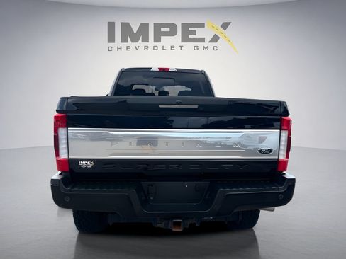Used 2018 Ford F350 Platinum w/ Platinum Ultimate Package AWD/4WD image 4