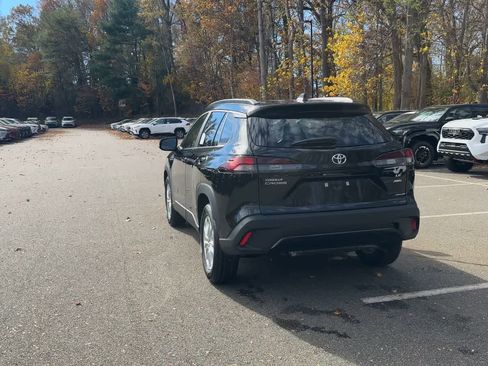 New 2026 Toyota Corolla Cross LE image 7