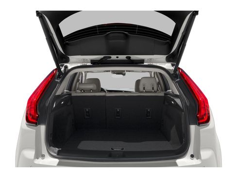 Used 2023 Cadillac XT4 Luxury w/ Cold Weather Package image 11