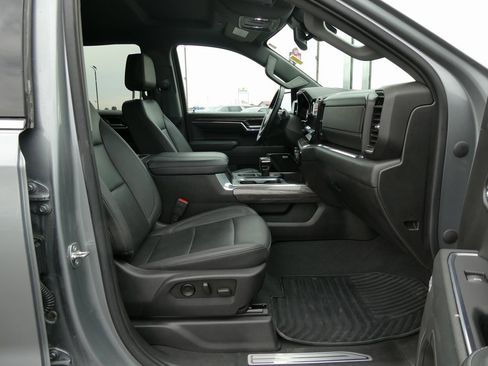 Used 2023 Chevrolet Silverado 1500 LTZ w/ Z71 Off-Road Package image 13