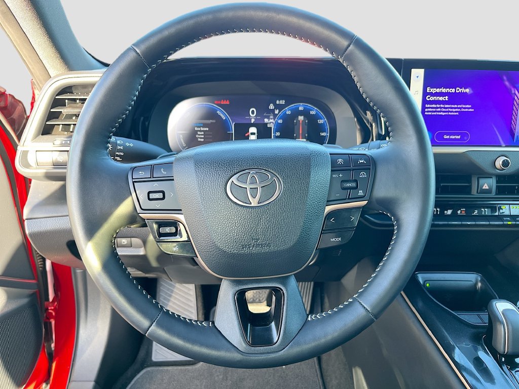 Used 2025 Toyota Crown Signia AWD/4WD image 11