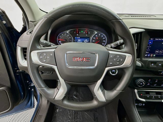 Used 2024 GMC Terrain SLE FWD image 12