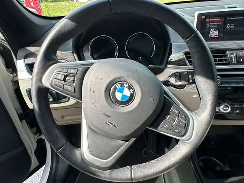 Used 2022 BMW X1 xDrive28i w/ Premium Package AWD/4WD image 13
