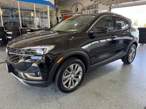 Used 2023 Buick Encore GX Essence w/ Experience Buick Package AWD/4WD image 4
