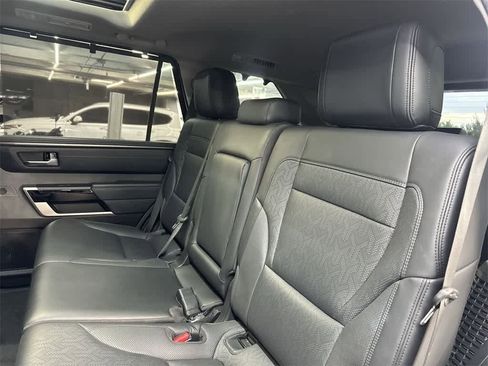 Used 2023 Toyota Sequoia Limited image 22