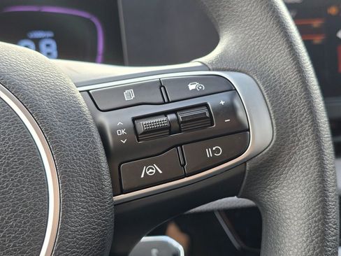 Certified 2024 Kia Sportage LX image 39