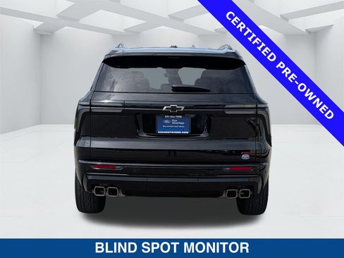 Used 2024 Chevrolet Traverse RS FWD image 6