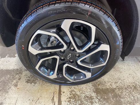 New 2026 Chevrolet Trax RS w/ Driver Confidence Package FWD image 11
