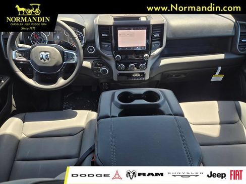 New 2026 RAM 1500 Tradesman AWD/4WD image 9