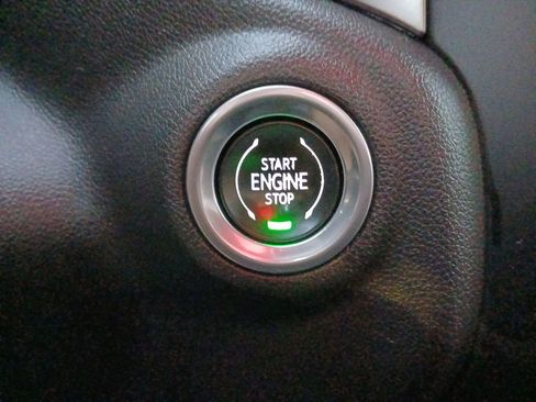 Certified 2019 Chevrolet Silverado 1500 LT w/ All-Star Edition image 17