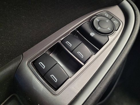 Used 2023 Chevrolet Malibu LS FWD image 27