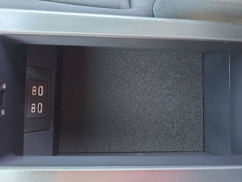 New 2026 Toyota Prius LE FWD image 23