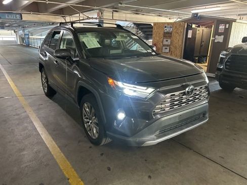 Used 2022 Toyota RAV4 Limited image 1