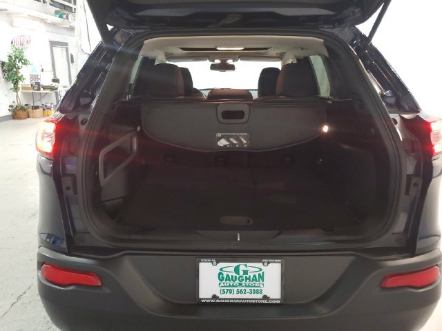Used 2014 Jeep Cherokee Latitude w/ Comfort/Convenience Group AWD/4WD image 6
