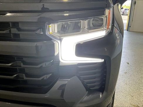Used 2022 Chevrolet Silverado 1500 RST AWD/4WD image 34