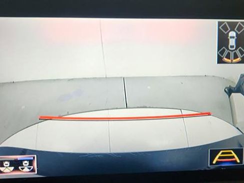 Used 2019 Lexus UX 200 F Sport w/ F Sport Premium Package image 18