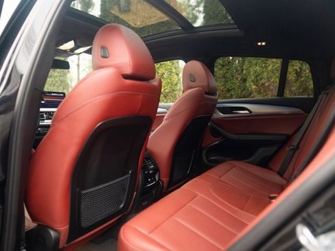 Used 2023 BMW X4 xDrive30i w/ Convenience Package image 37