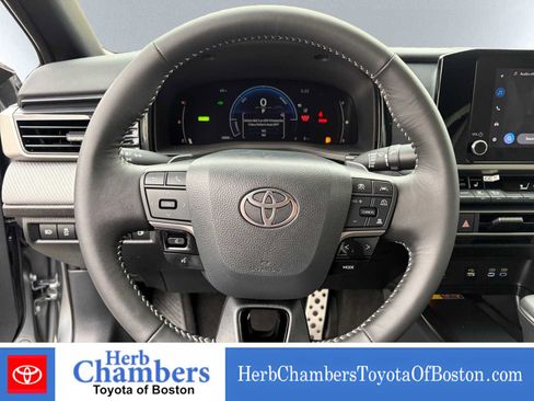 Used 2026 Toyota Camry SE w/ Convenience Package AWD/4WD image 17