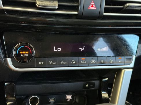 Used 2023 Kia Seltos EX AWD/4WD image 23
