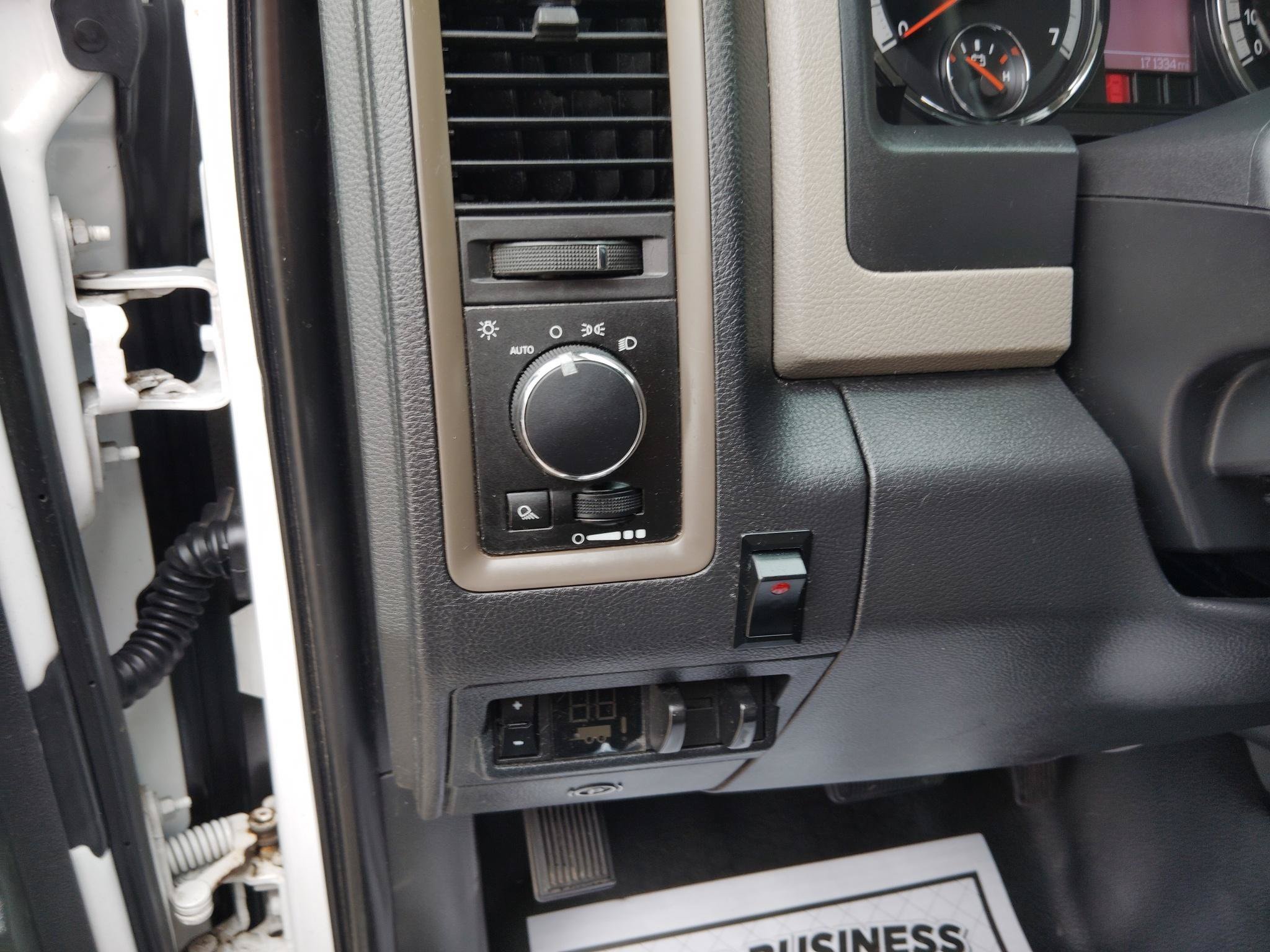 Used 2012 RAM 1500 ST w/ ST Popular Equipment Group AWD/4WD image 19