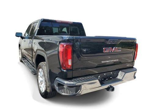 Used 2021 GMC Sierra 1500 SLT w/ SLT Premium Plus Package RWD image 3