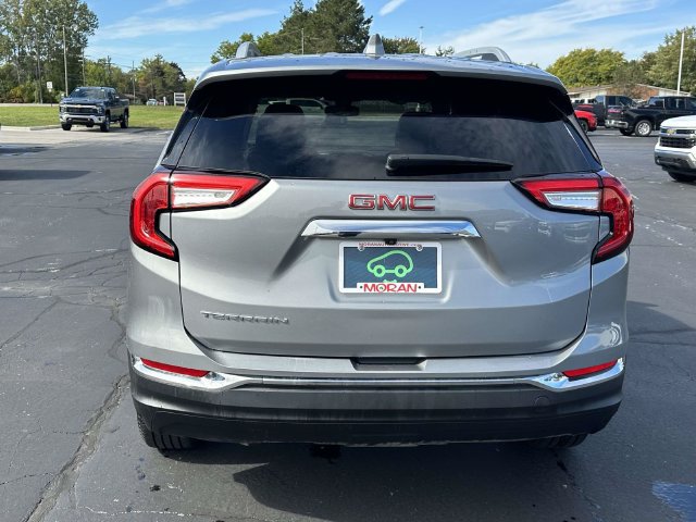 Certified 2024 GMC Terrain SLT FWD image 6