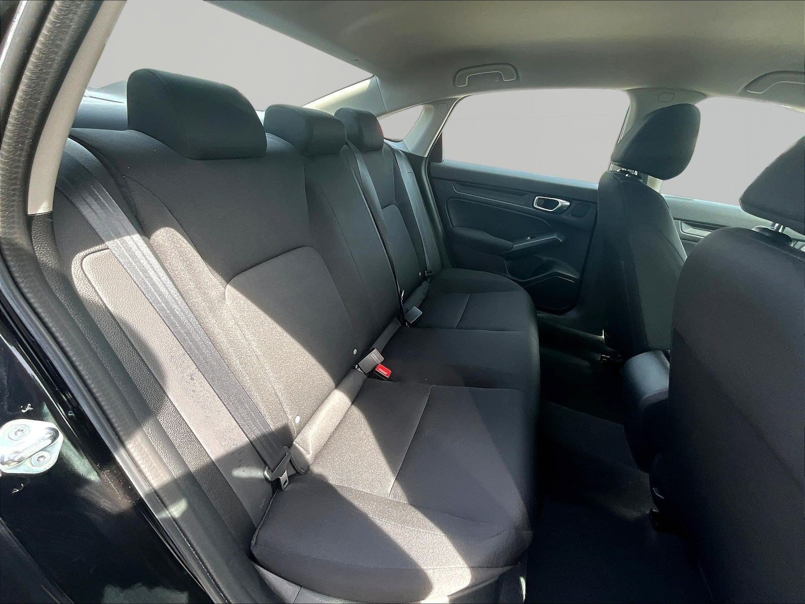 Used 2023 Honda Civic LX image 25