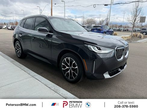 Used 2025 BMW X3 xDrive30i w/ Premium Package image 7