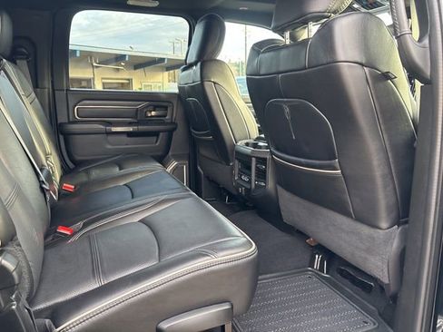 Used 2020 RAM 3500 Limited image 15