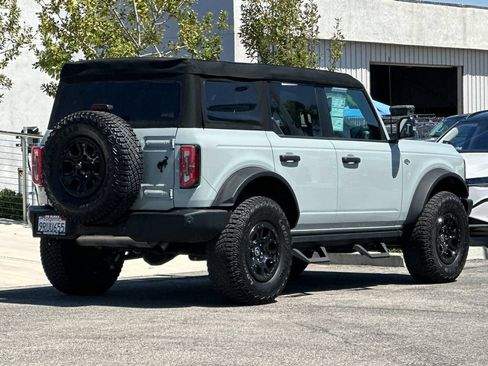 Certified 2023 Ford Bronco Wildtrak AWD/4WD image 3