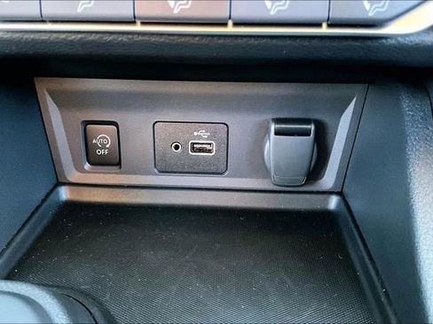 Certified 2025 Nissan Sentra S image 15