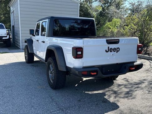 Used 2024 Jeep Gladiator Mojave AWD/4WD image 4