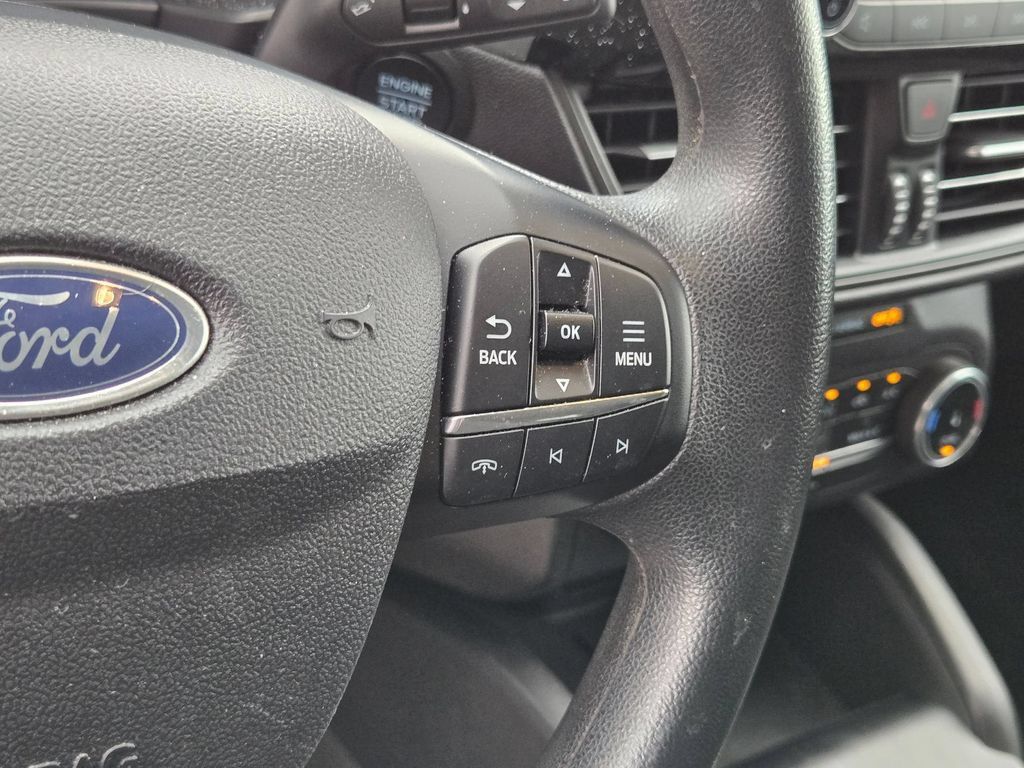 Used 2025 Ford Escape Active AWD/4WD image 32