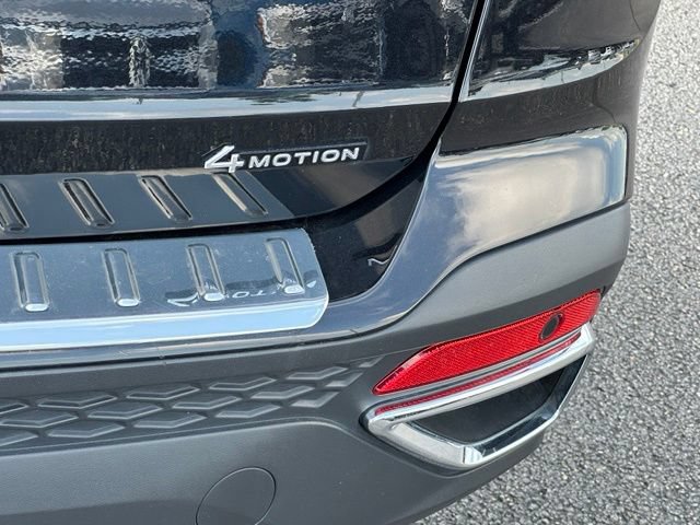 Certified 2022 Volkswagen Taos SEL AWD/4WD image 14