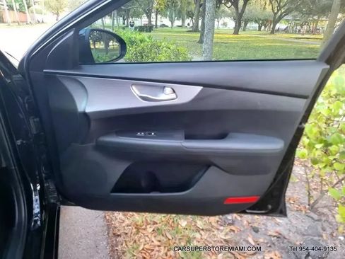Used 2024 Kia Forte LXS FWD image 36