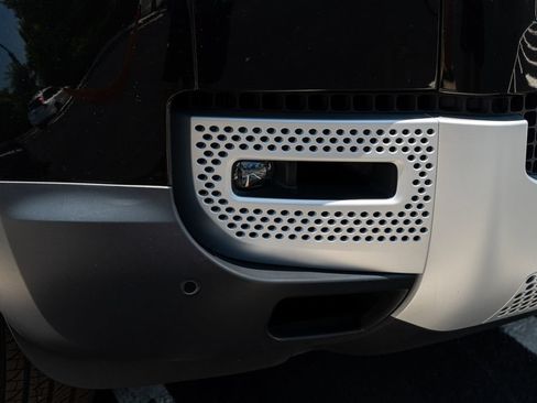 Used 2024 Land Rover Defender 90 S AWD/4WD image 10
