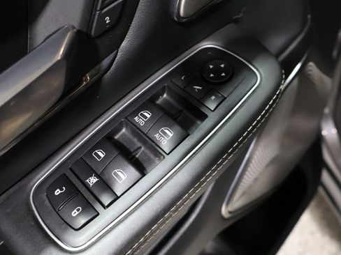 Certified 2020 RAM 1500 Limited image 13