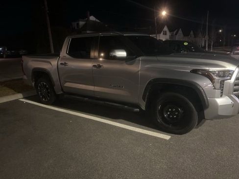 Used 2024 Toyota Tundra Limited image 4