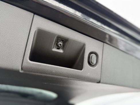 Used 2015 Chevrolet Tahoe LTZ image 28