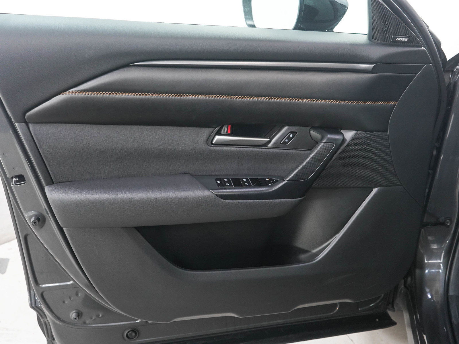 Certified 2026 MAZDA CX-50 AWD 2.5 S w/ Cargo Package image 20