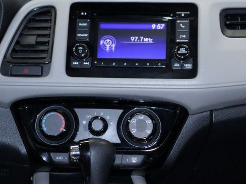 Used 2016 Honda HR-V LX image 20