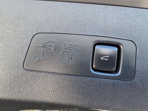 Certified 2022 Lincoln Corsair Reserve w/ Equipment Group 201A image 17